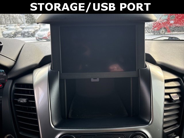 Used 2017 Chevrolet Suburban LT w/ Luxury Package image 23