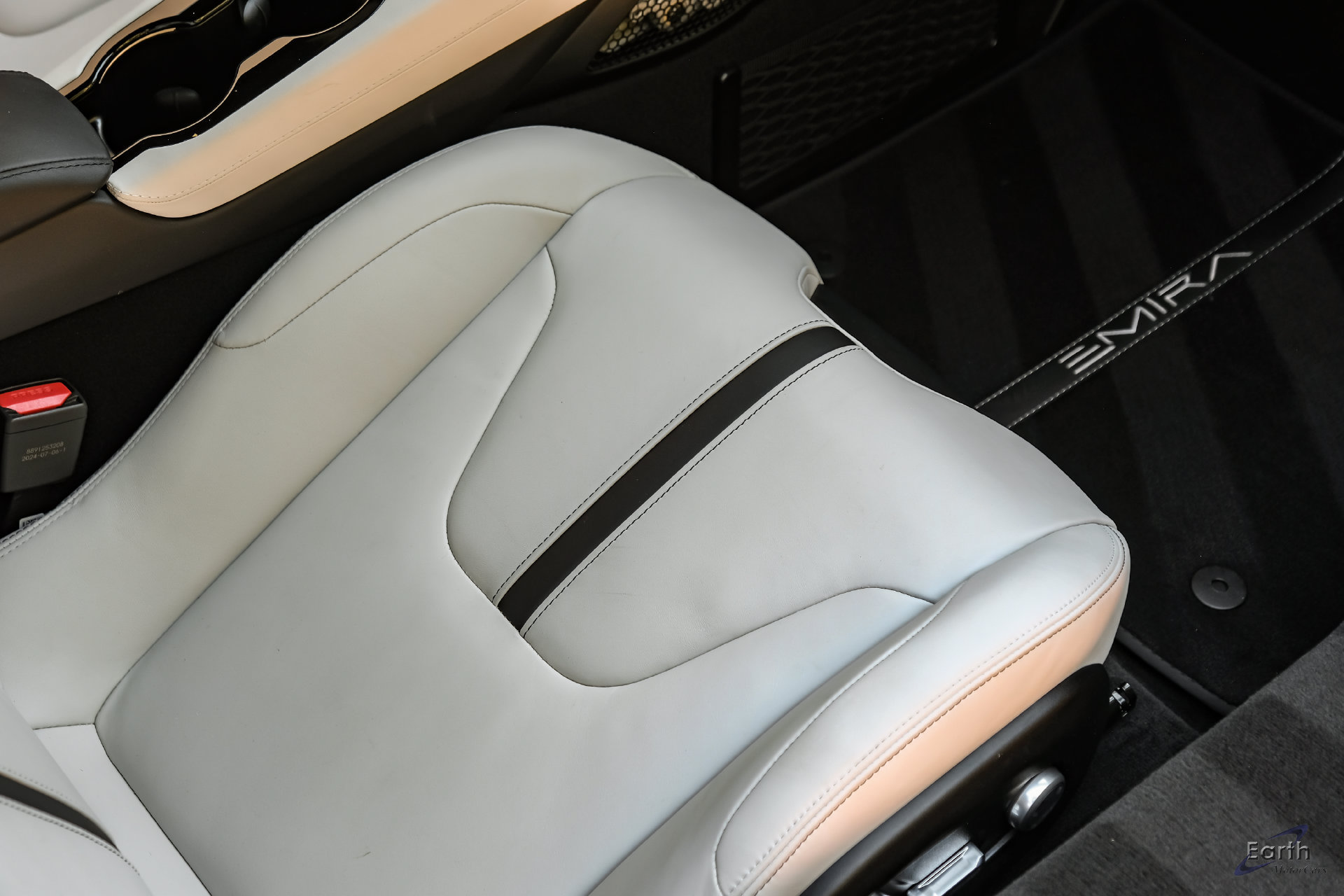 Used 2025 Lotus Emira RWD image 62