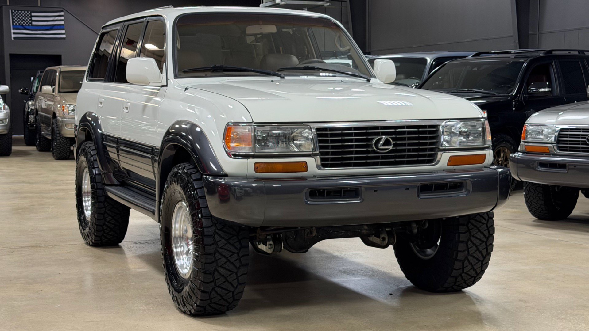 Used 1997 Lexus LX 450 4WD image 4