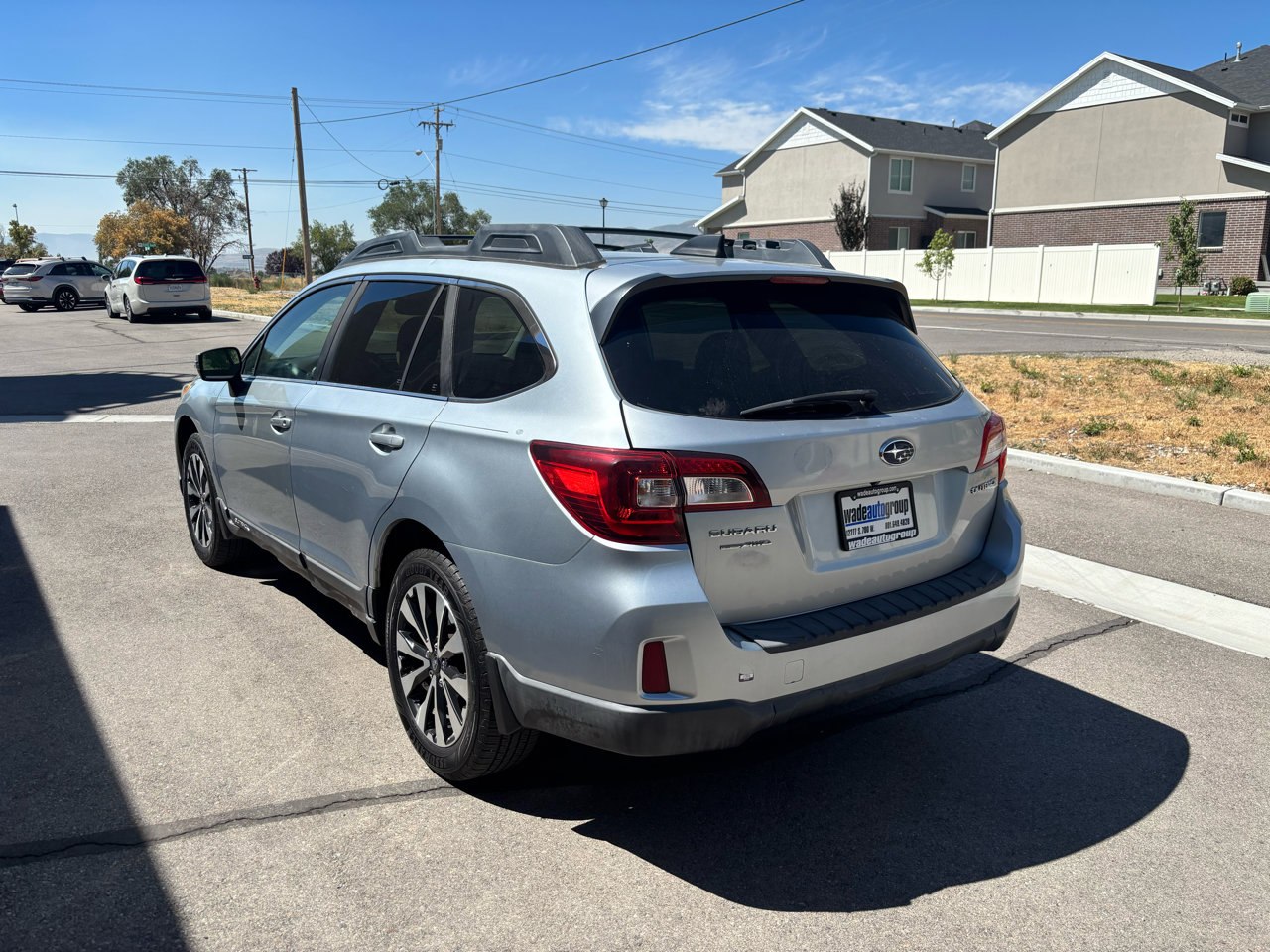 Used 2016 Subaru Outback 2.5i Limited AWD/4WD image 4