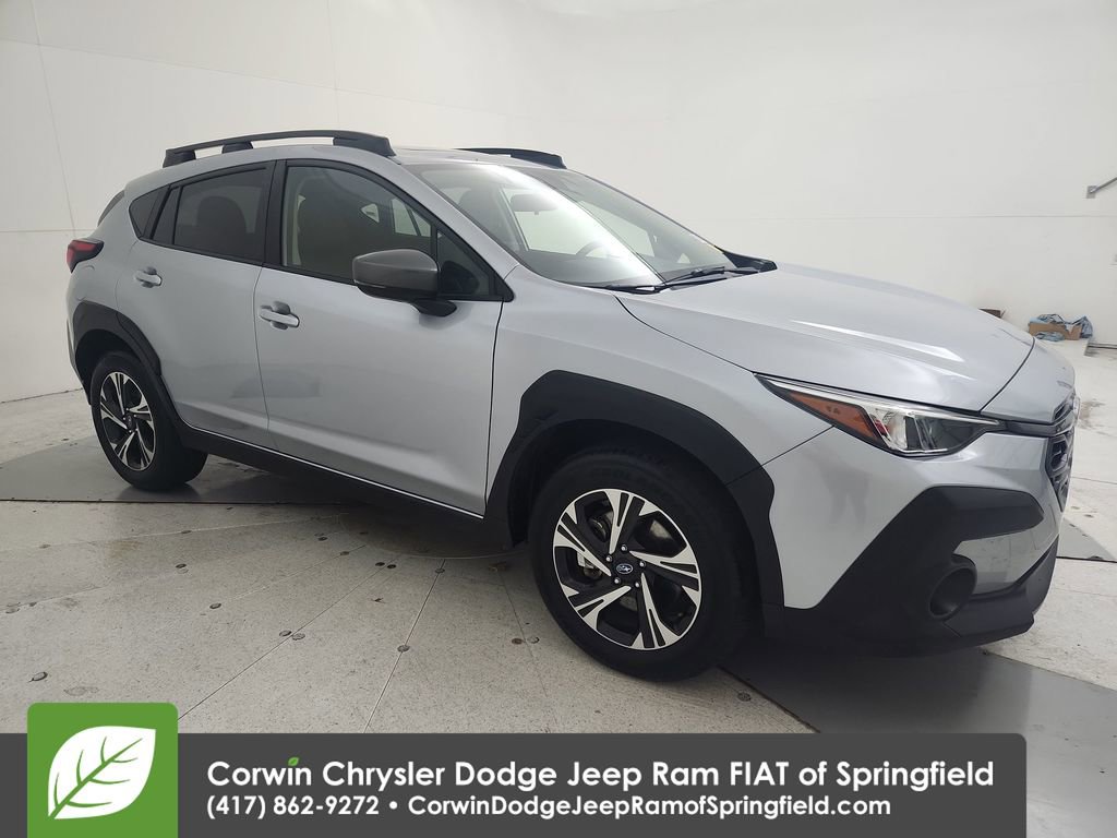 Used 2024 Subaru Crosstrek 2.0i Premium image 2
