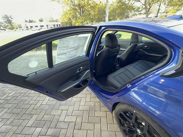 New 2026 BMW 330i xDrive Sedan w/ M Sport Package AWD/4WD image 25
