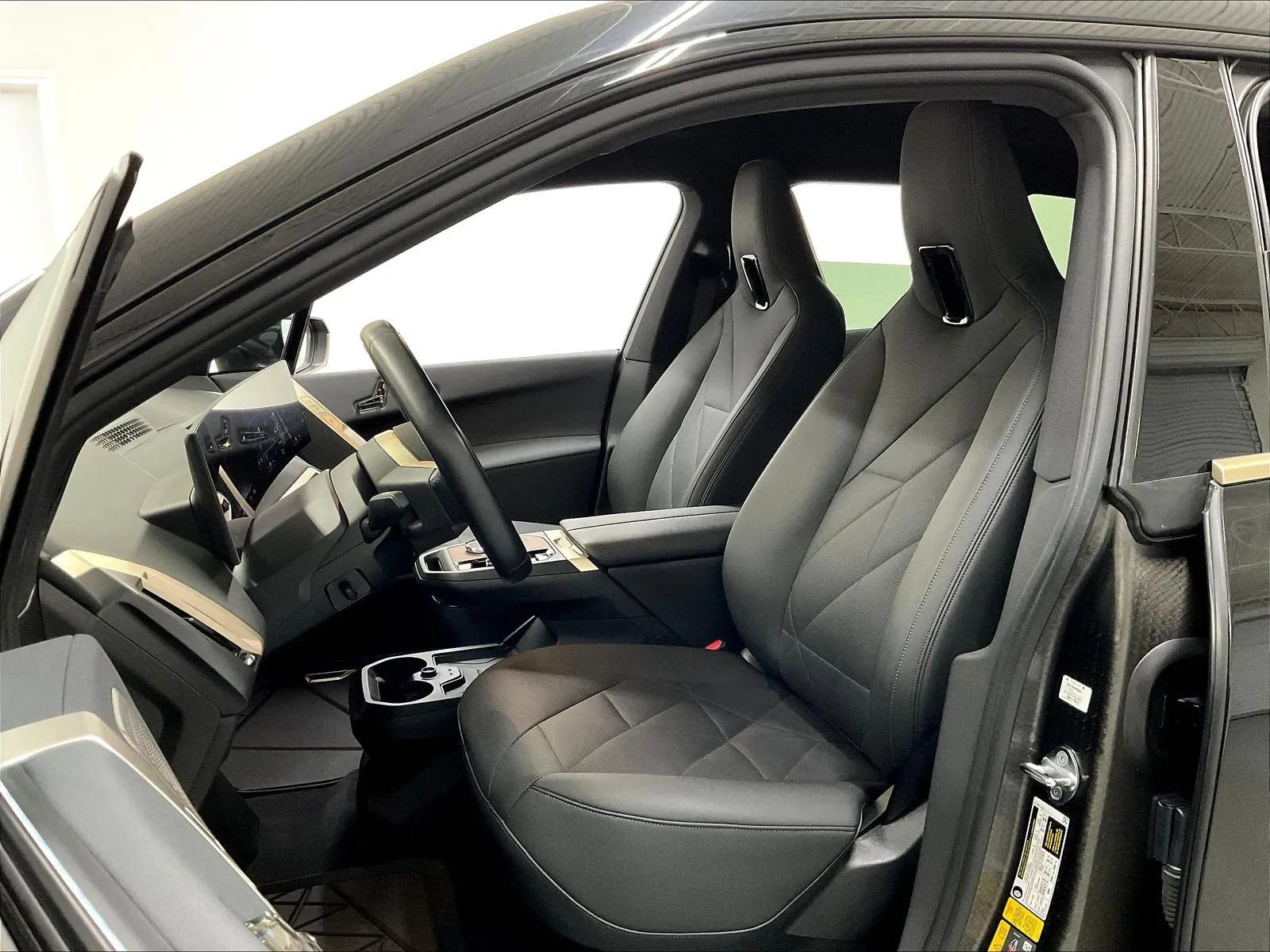 Used 2023 BMW iX M60 w/ Executive Package AWD/4WD image 13
