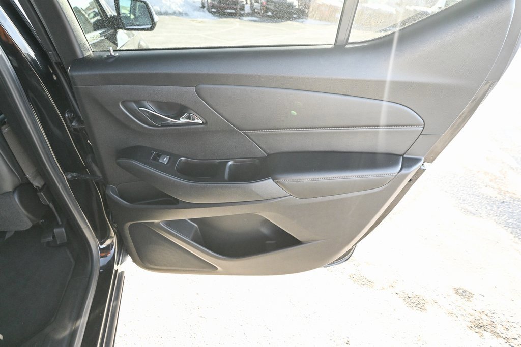 Used 2019 Chevrolet Traverse LT image 30