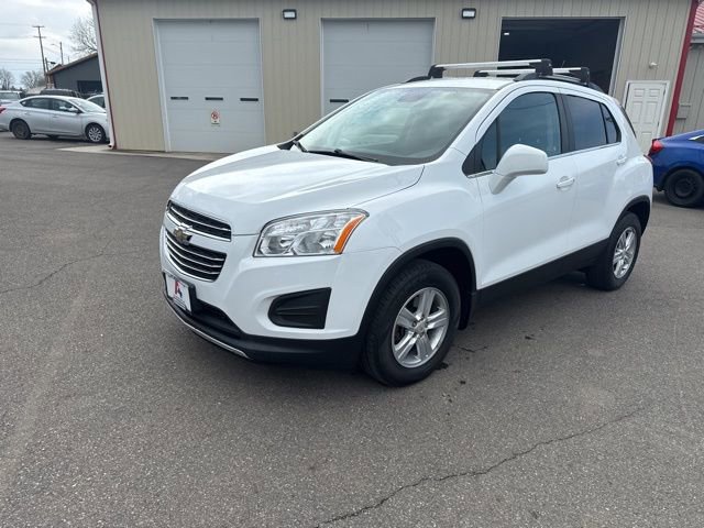 Used 2016 Chevrolet Trax LT w/ LT Convenience Package AWD/4WD image 7
