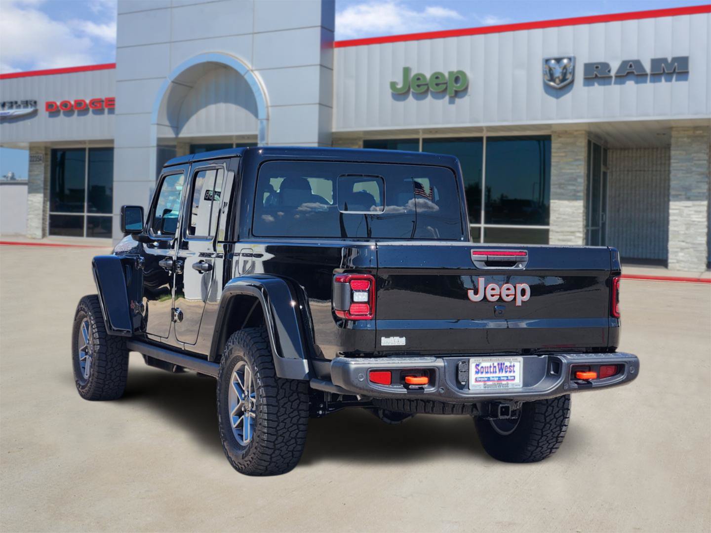 New 2026 Jeep Gladiator Mojave AWD/4WD image 4