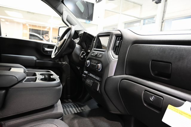 New 2026 Chevrolet Silverado 2500 Custom w/ Custom Value Package image 14