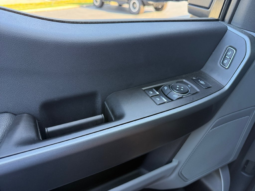 New 2026 Ford F350 XLT w/ 360-Degree Camera Package AWD/4WD image 26