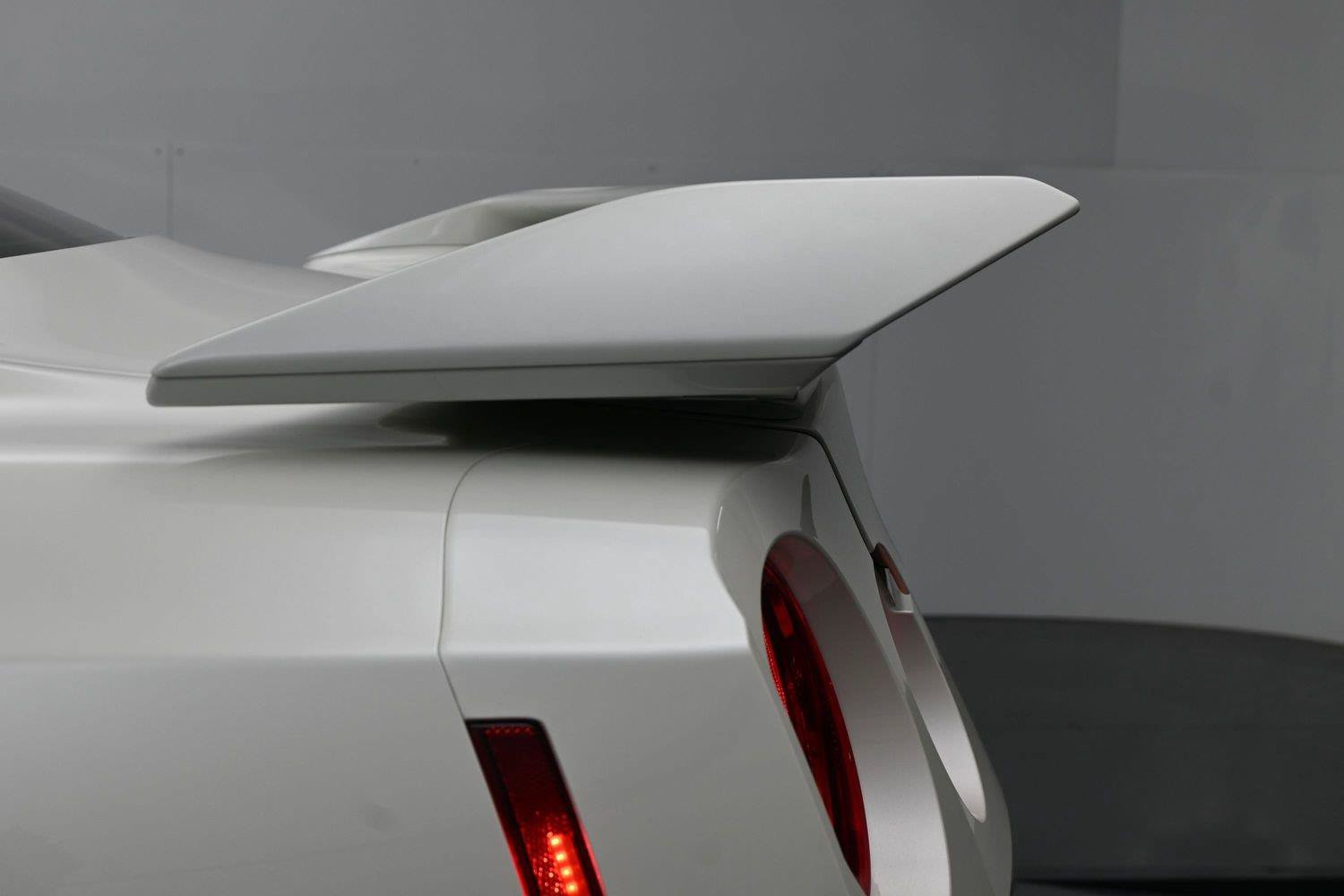 Certified 2024 Nissan GT-R Premium w/ Premium Interior Package AWD/4WD image 13