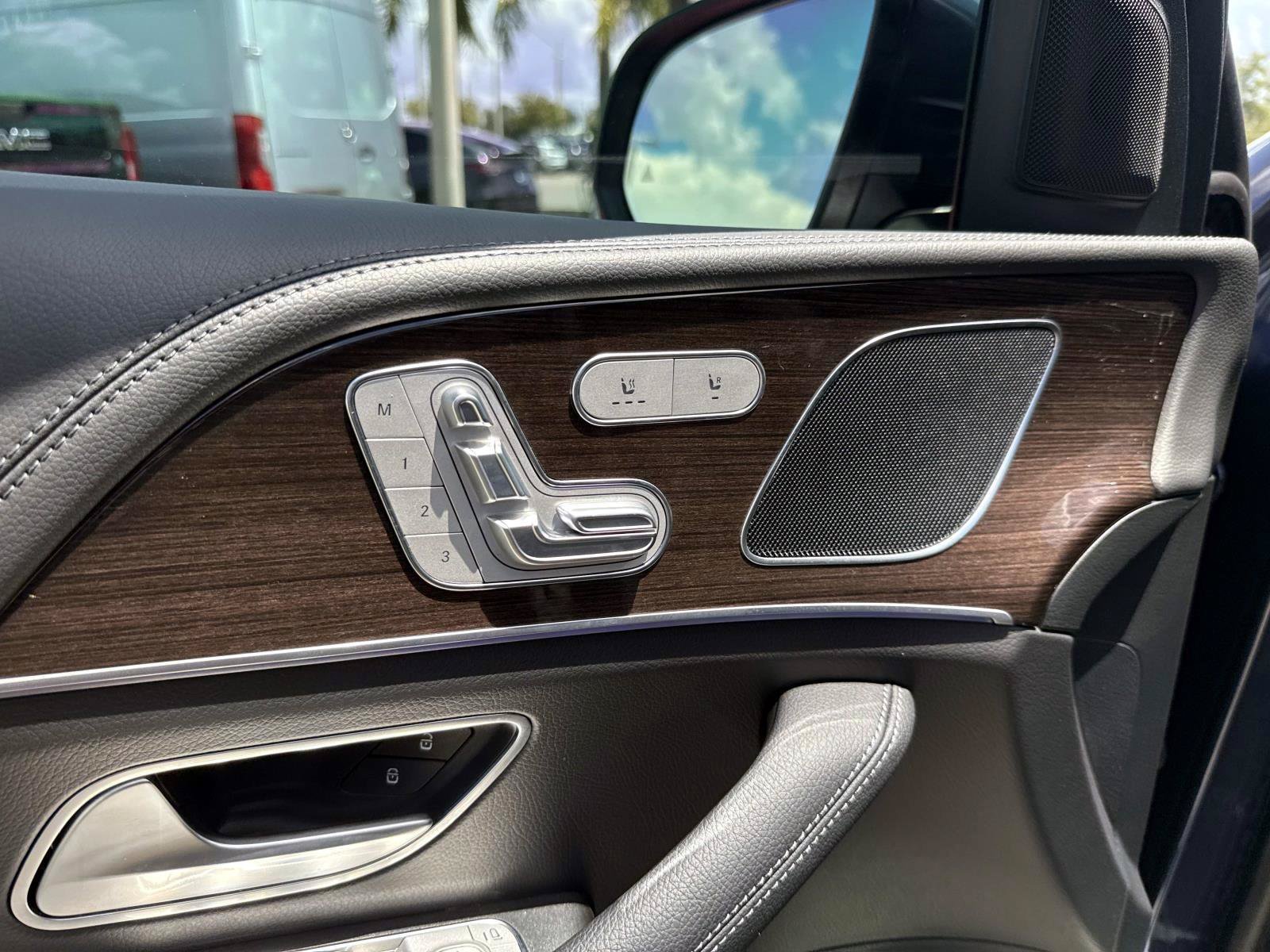 Certified 2025 Mercedes-Benz GLE 350 4MATIC image 18