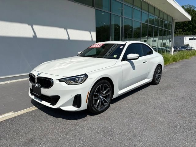 Used 2023 BMW 230i xDrive Coupe w/ Premium Package AWD/4WD image 3