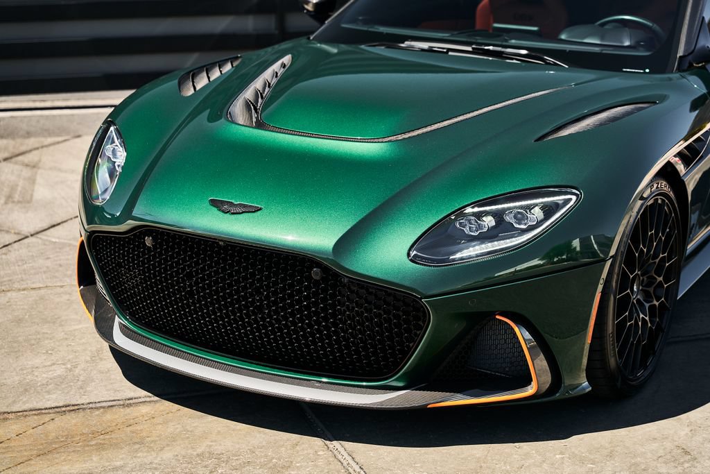 Used 2023 Aston Martin DBS Coupe RWD image 6