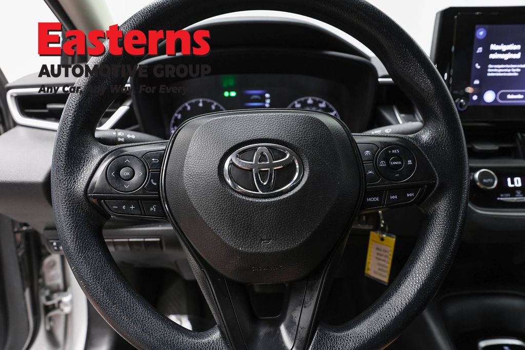 Used 2024 Toyota Corolla LE FWD image 10