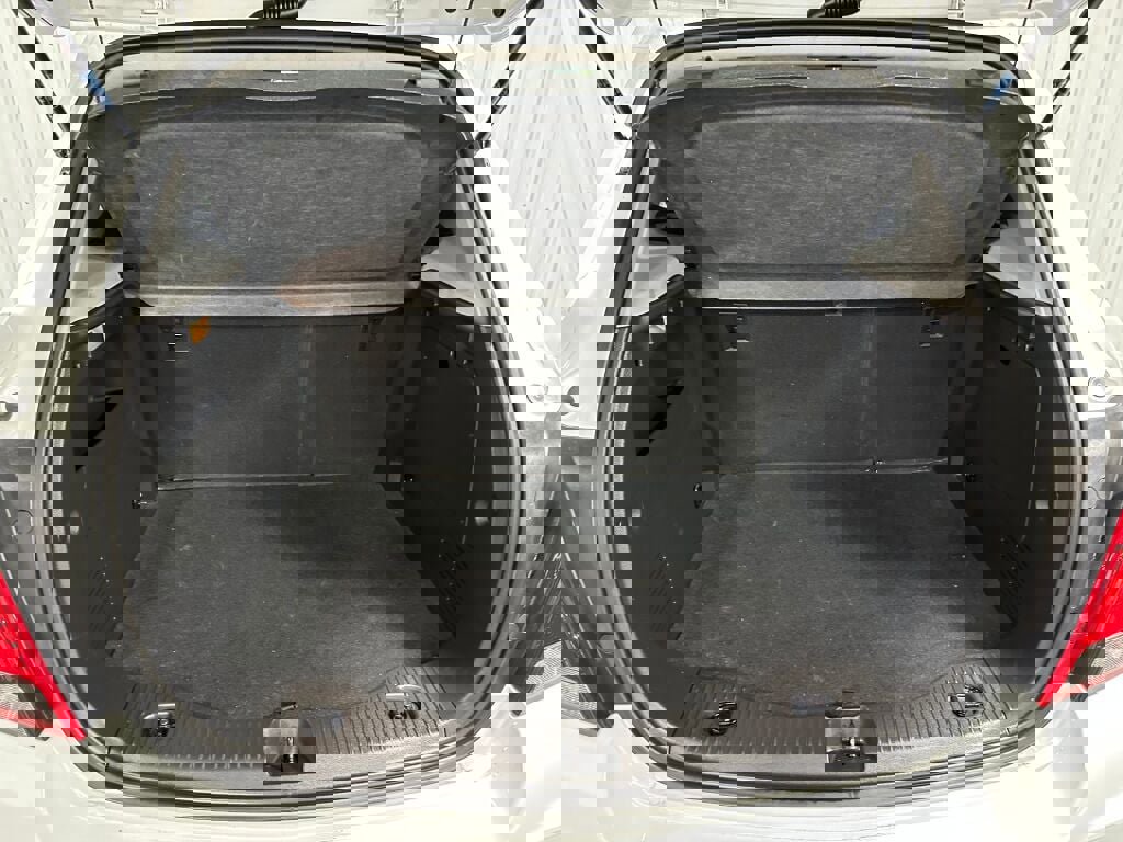 Used 2018 Chevrolet Trax LT w/ LT Convenience Package image 10