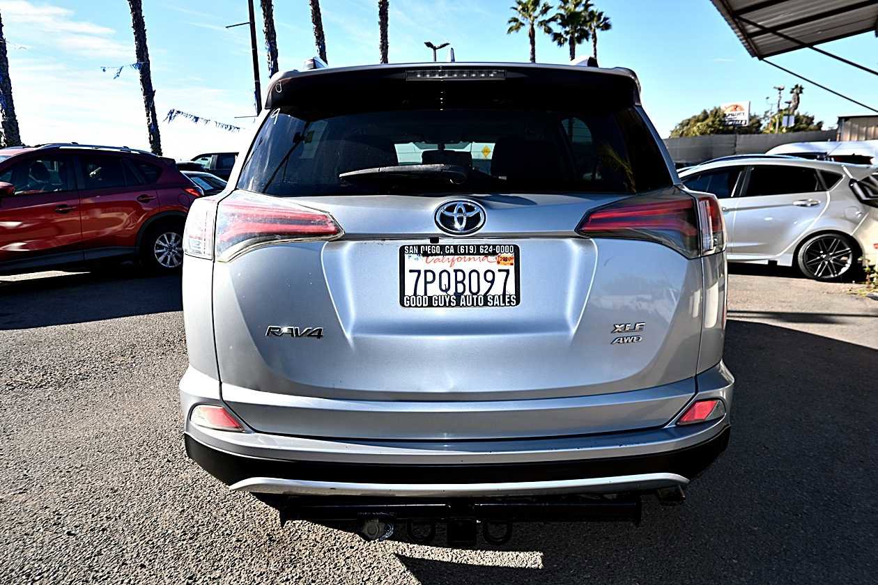 Used 2016 Toyota RAV4 XLE AWD/4WD image 6