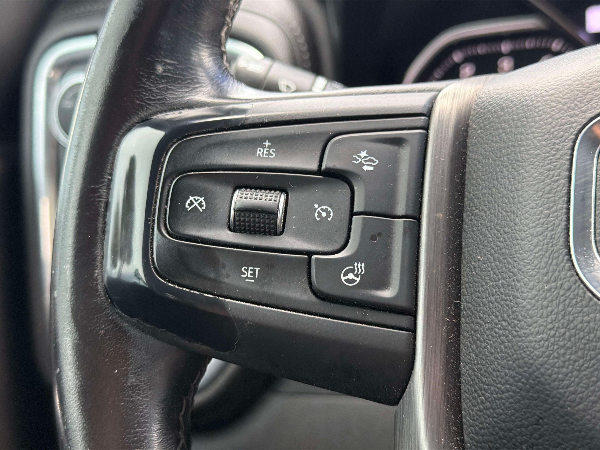 Used 2021 GMC Sierra 1500 Denali w/ Denali Ultimate Package AWD/4WD image 38