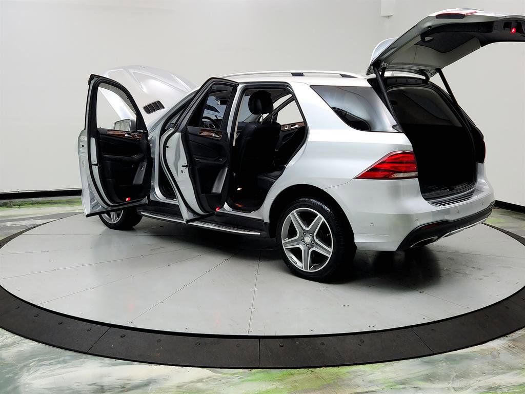 Used 2016 Mercedes-Benz GLE 400 4MATIC w/ Driver Assistance Package image 12