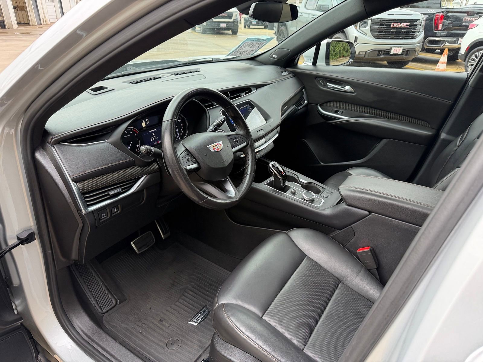 Used 2021 Cadillac XT4 Sport image 10