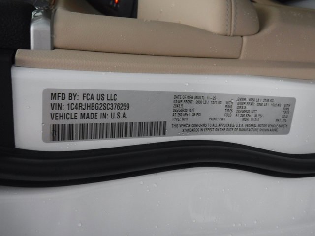 New 2025 Jeep Grand Cherokee Limited w/ MOPAR Finishing Package image 45