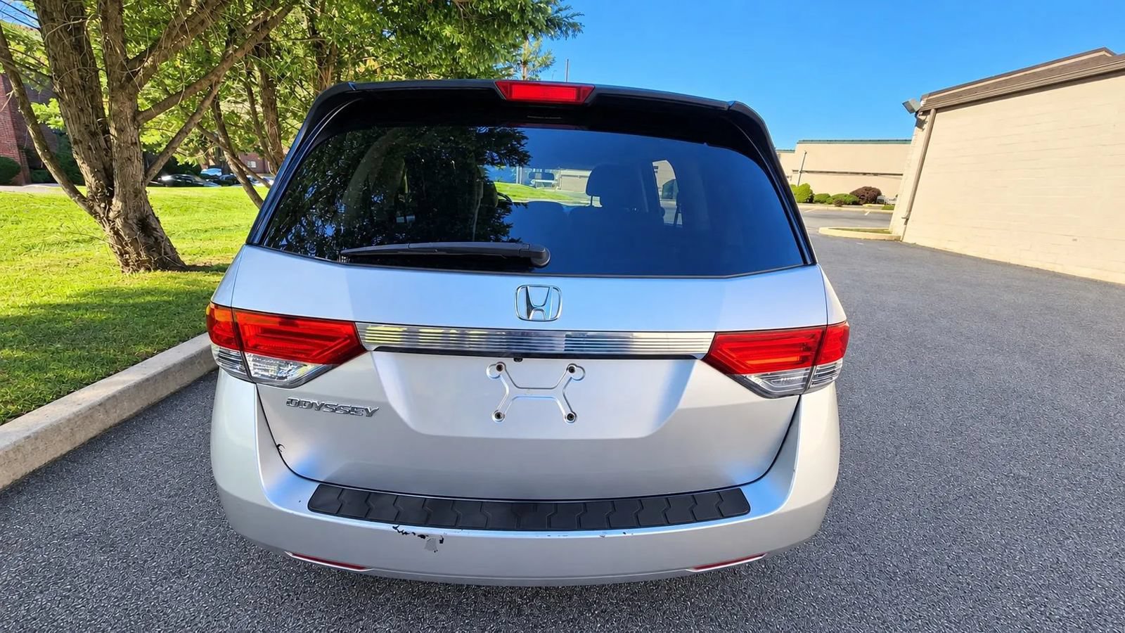 Used 2014 Honda Odyssey LX image 5