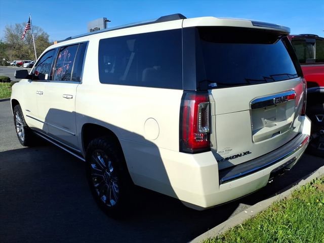 Used 2015 GMC Yukon XL Denali w/ Premium Package image 9