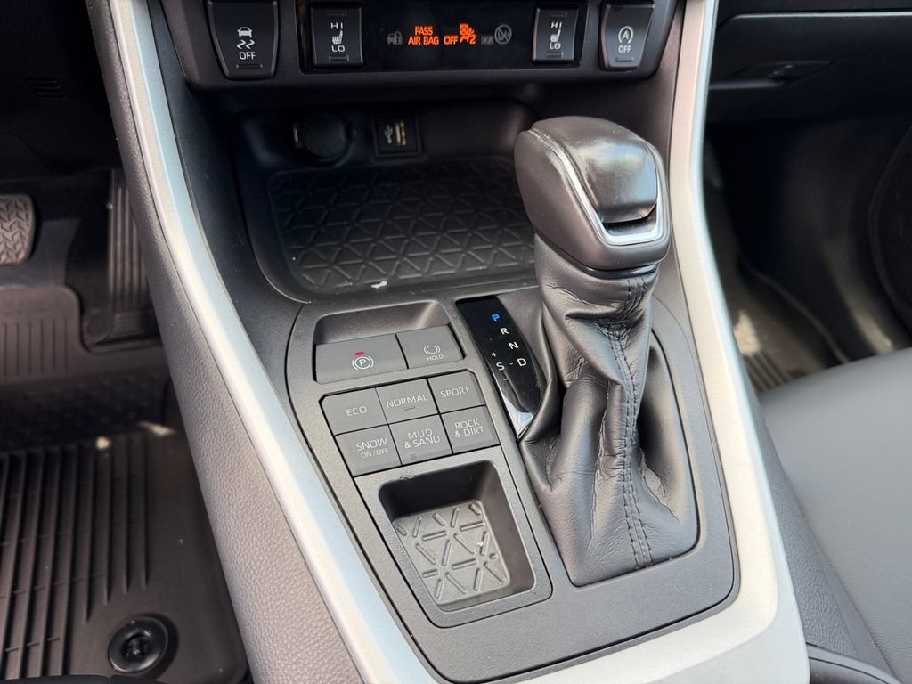 Used 2024 Toyota RAV4 XLE Premium w/ Weather Package AWD/4WD image 28
