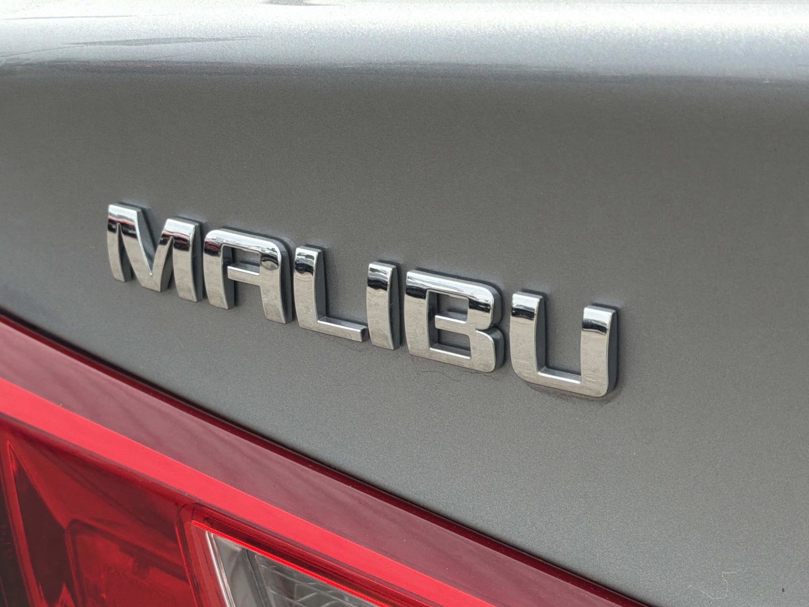 Used 2024 Chevrolet Malibu LT image 23