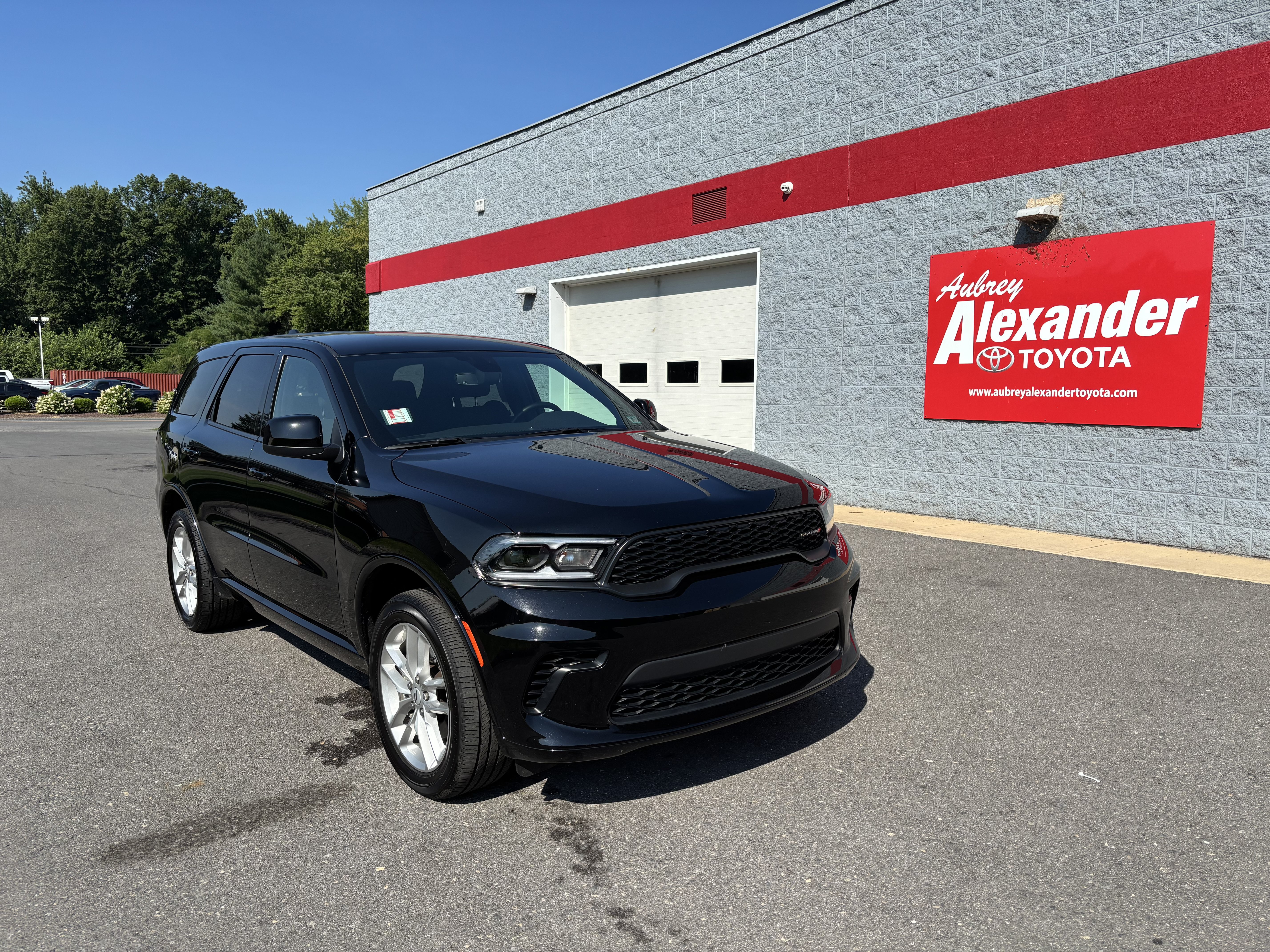 Used 2026 Dodge Durango GT AWD/4WD image 1