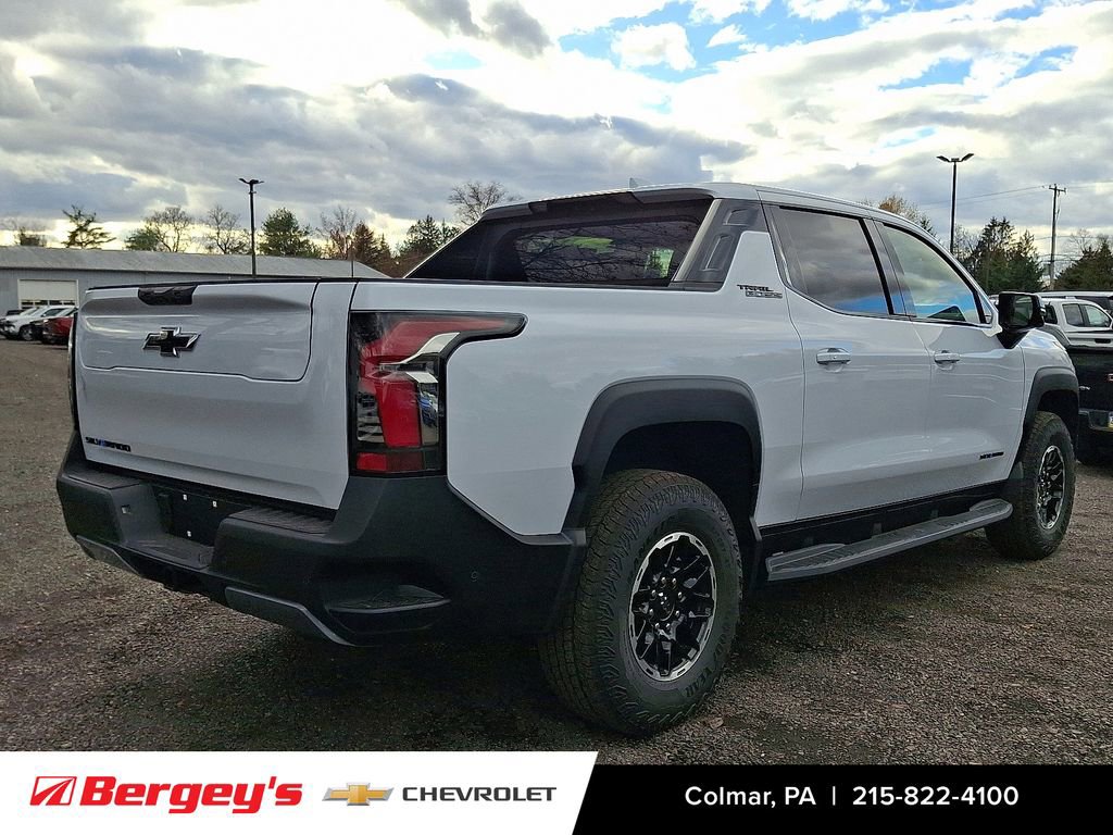 New 2026 Chevrolet Silverado EV Trail Boss w/ Premium Package image 3