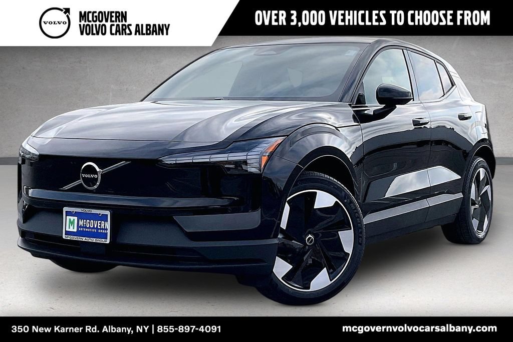 New 2026 Volvo EX30 Plus w/ Climate Package