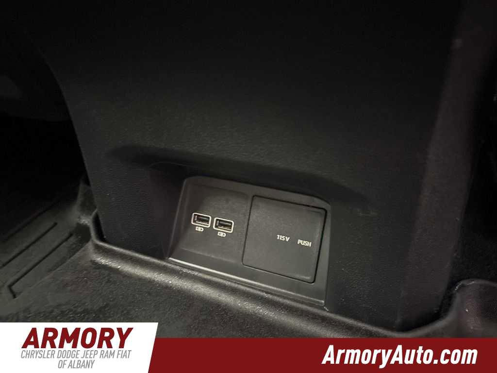 Used 2018 Volkswagen Atlas SEL Premium image 37