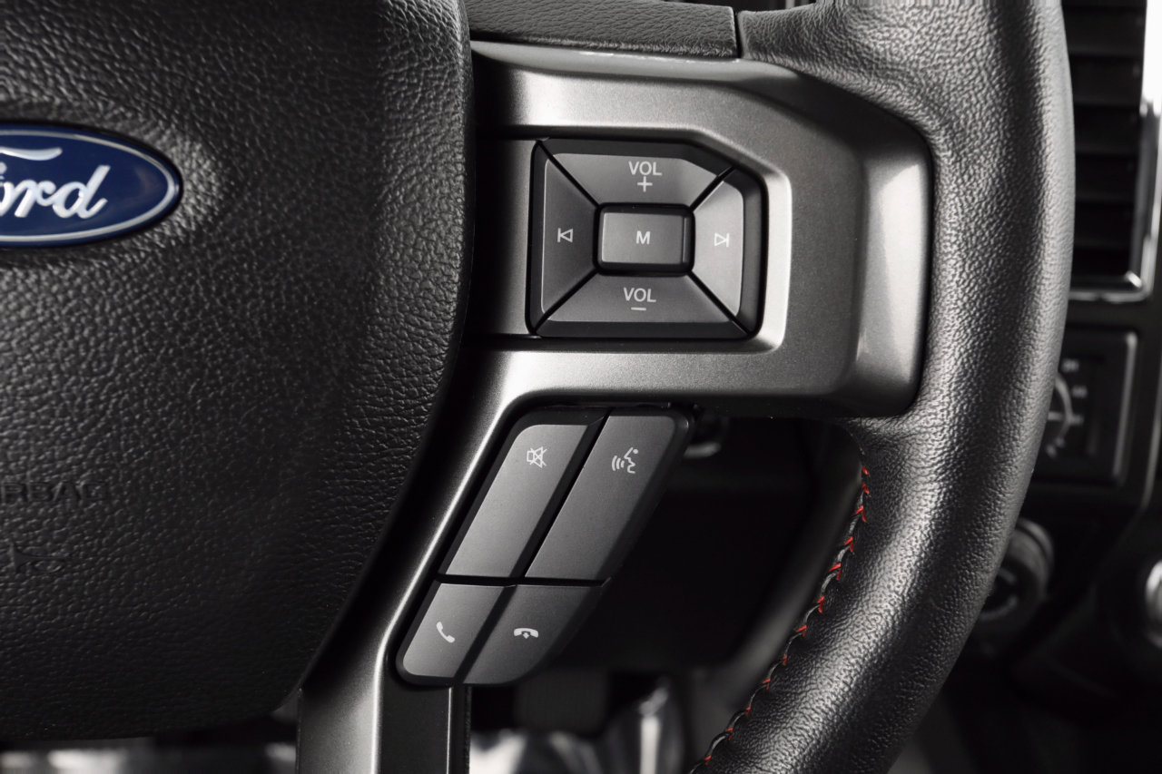 Used 2016 Ford F150 Lariat w/ Equipment Group 502A Luxury image 17