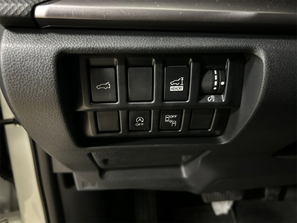 Used 2020 Subaru Forester Premium image 17