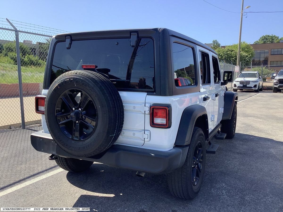 Used 2022 Jeep Wrangler Unlimited Sport AWD/4WD image 6