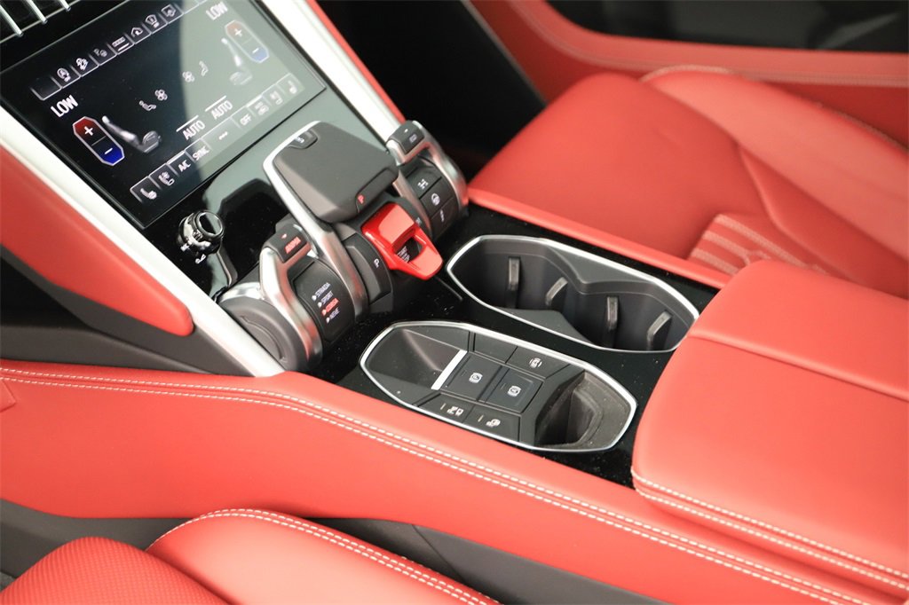 Used 2024 Lamborghini Urus S image 17