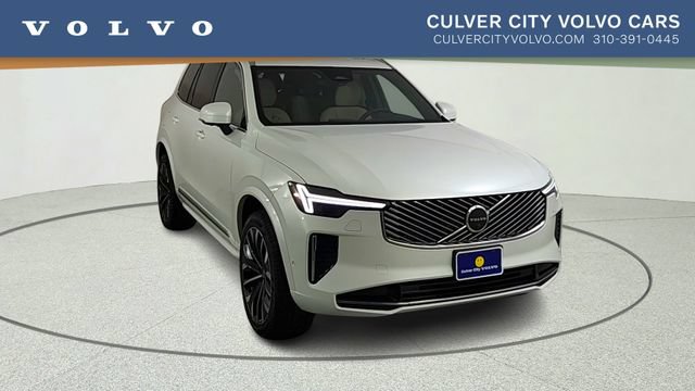 New 2026 Volvo XC90 B6 Plus w/ Protection Package AWD/4WD image 1
