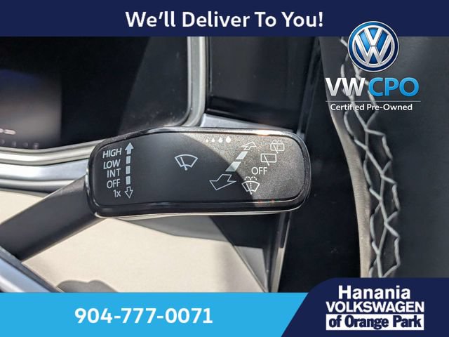 Certified 2026 Volkswagen Taos SE FWD image 32