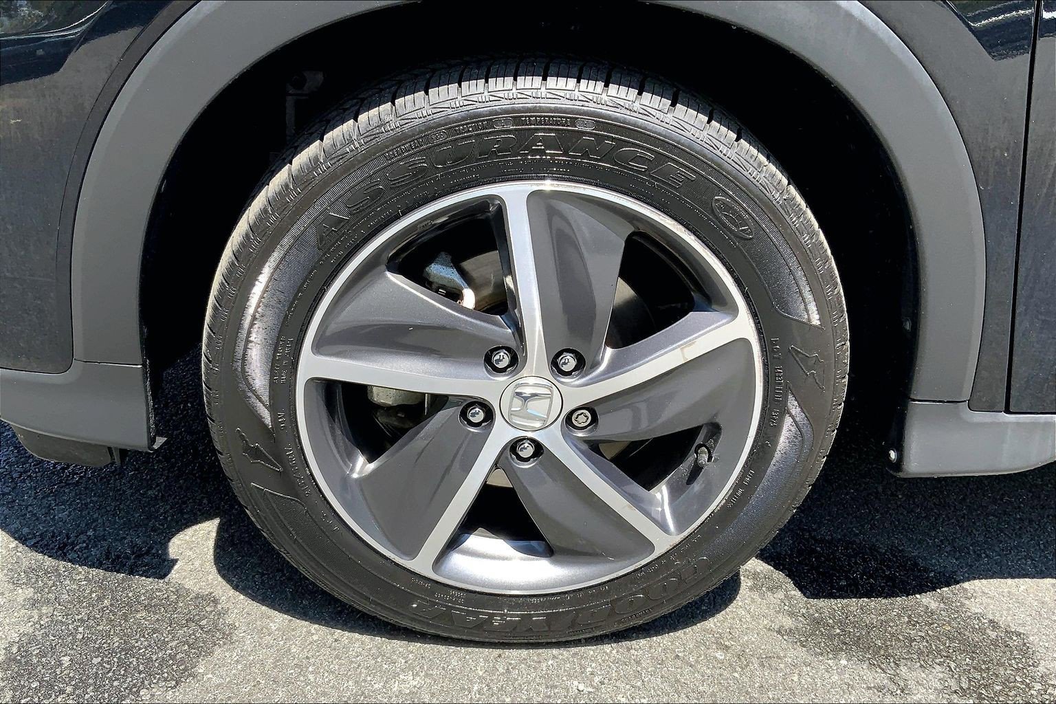 Used 2022 Honda HR-V EX-L image 10