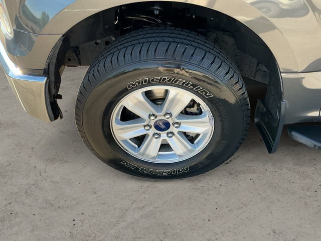 Used 2015 Ford F150 XLT w/ Equipment Group 301A Mid AWD/4WD image 14