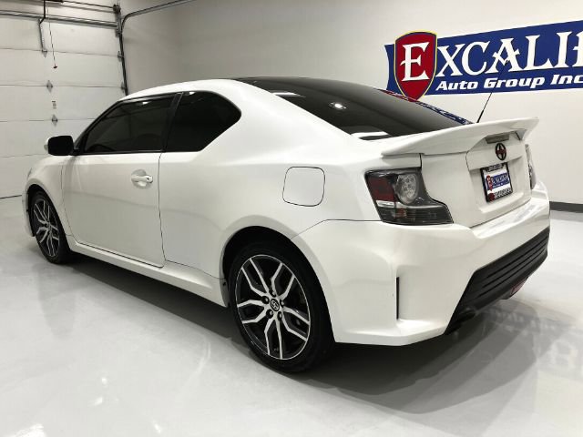 Used 2015 Scion tC image 11