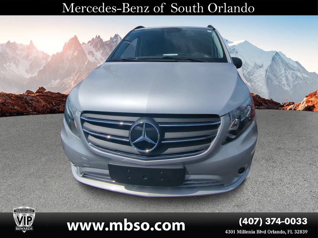 Used 2023 Mercedes-Benz Metris Passenger image 11