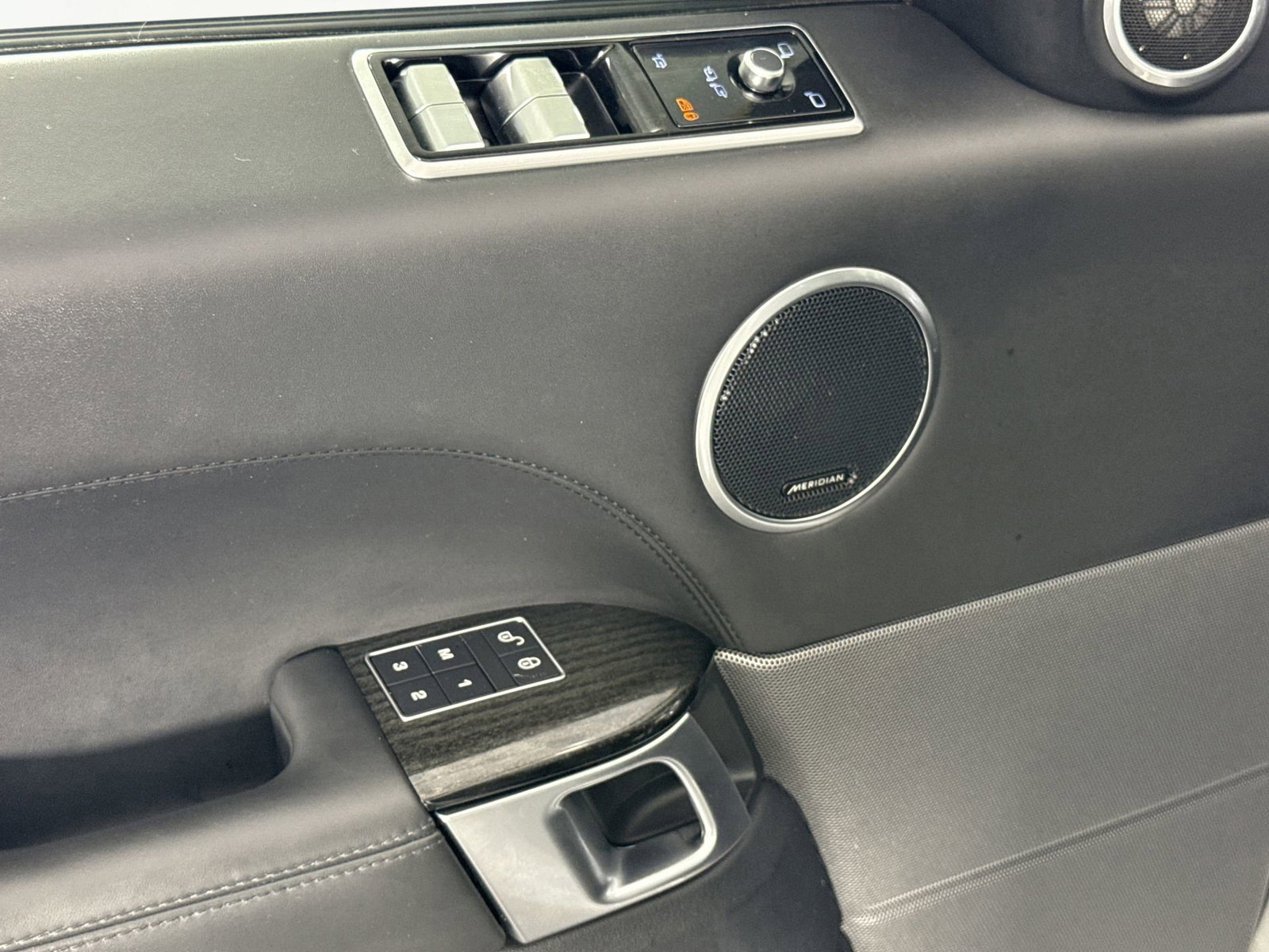 Used 2020 Land Rover Range Rover Sport HSE Dynamic image 20