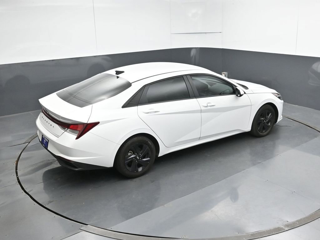 Used 2023 Hyundai Elantra SEL FWD image 50