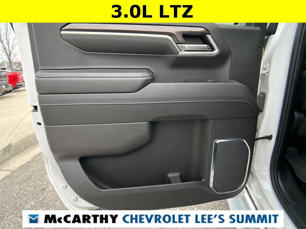 Certified 2024 Chevrolet Silverado 1500 LTZ w/ LTZ Convenience Package II image 30