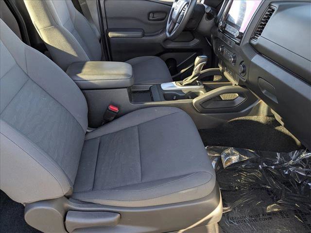 Used 2022 Nissan Frontier S w/ Technology Package image 18