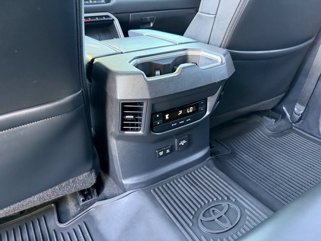 Used 2024 Toyota Sequoia SR5 w/ SR5 Premium Package AWD/4WD image 26