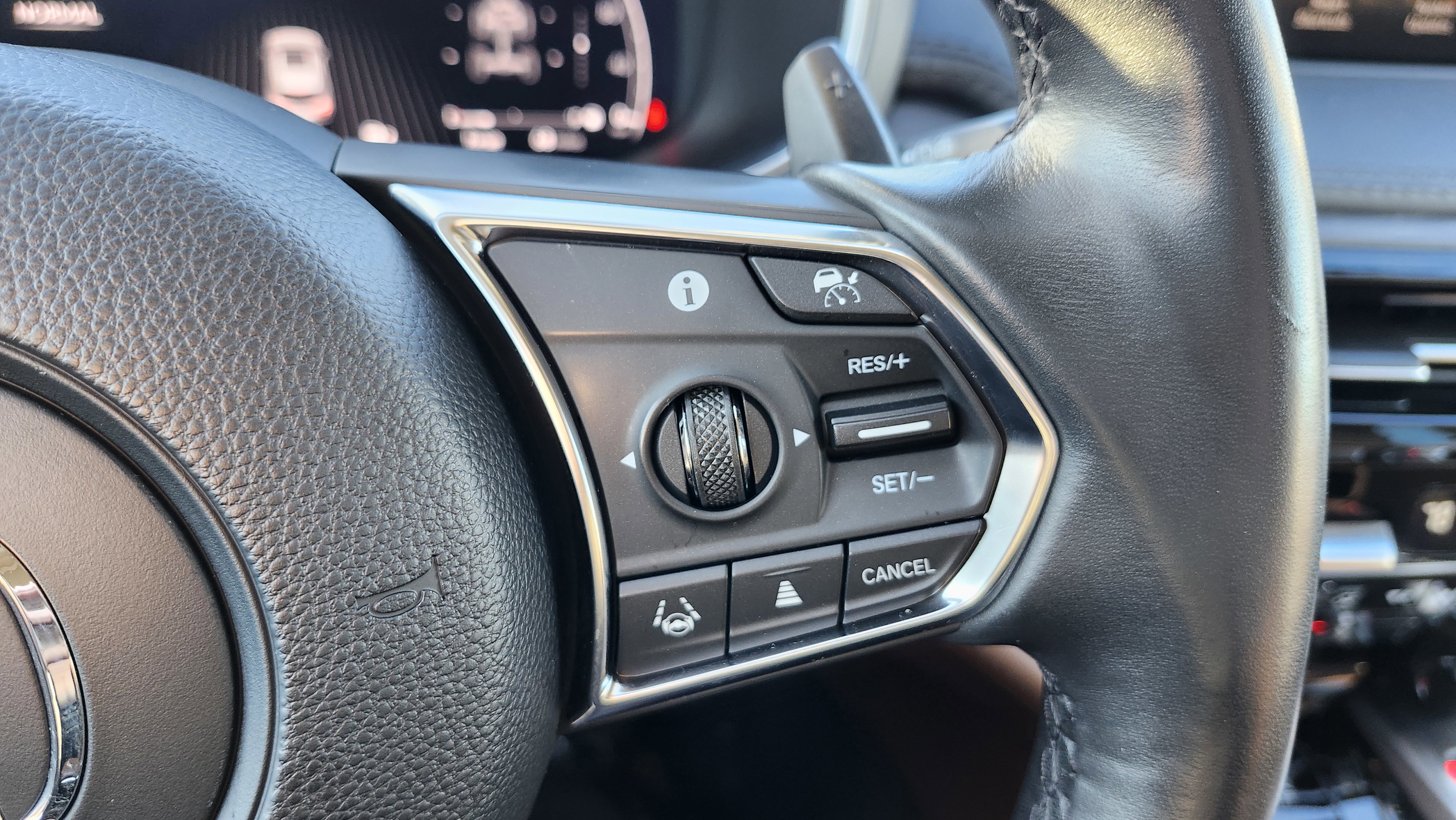 Used 2024 Acura MDX SH-AWD w/ Advance Package image 41