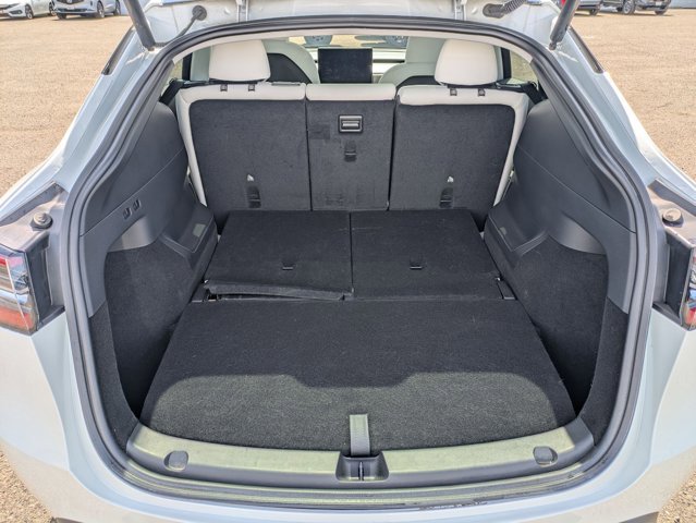 Used 2024 Tesla Model Y Long Range image 6