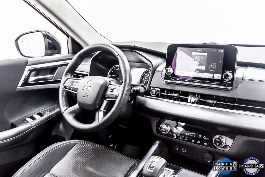 Used 2024 Mitsubishi Outlander ES image 19