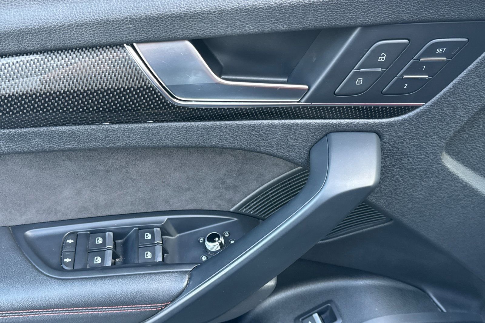 Used 2019 Audi SQ5 Premium Plus w/ Premium Plus Package image 12